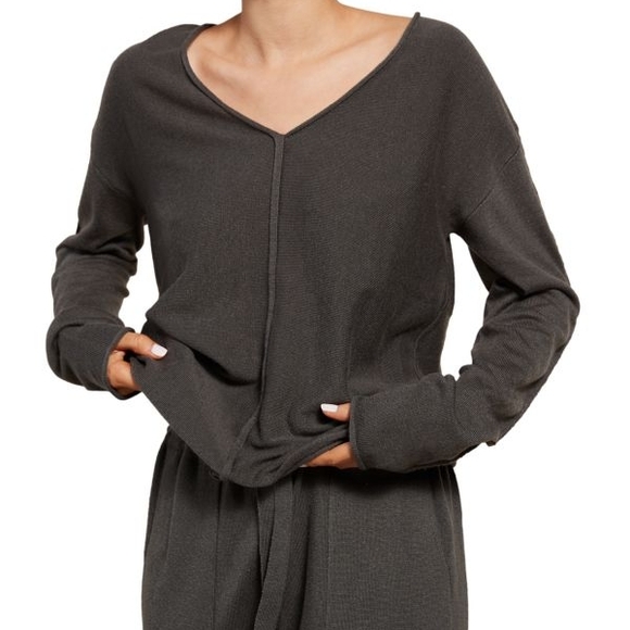 All Fenix Sweaters - All Fenix Chloe V Neck Sweater in Charcoal Size L  New NWT